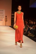 Model walk the ramp for Malini Agarwala Show at lakme fashion week 2012 Day 5 in Grand Hyatt, Mumbai on 6th March 2012 (49).JPG